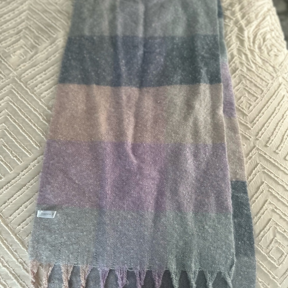Aeropostale scarf